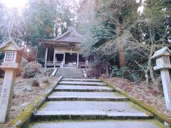 奥千本の深奥にひっそりと佇む古社　金峯神社（きんぷじんじゃ）

奥千本口から長い坂を登らないと行けないんだけどね
楽ちんコースでここまで来た訳だし、少しは汗かきますか(^◇^;)
って事で、桜は咲いてない事は承知でお立ち寄り
