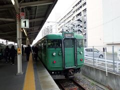 草津駅で草津線に乗り換え