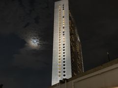 こちらがリッツ・カールトンですー。