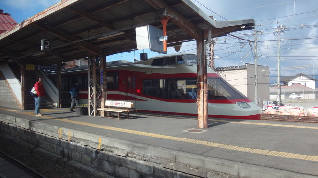 須坂。<br /><br />もと小田急ロマンスカー「HiSE」です。<br /><br />長電に譲渡され、特急ゆけむりとして活躍しています。<br />帰りはアレに乗るのだ。