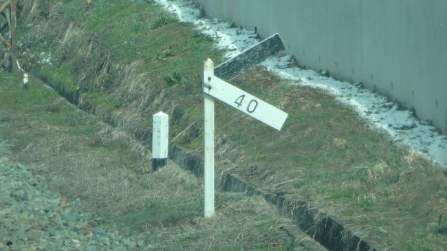 さりげなく40パーミル。<br /><br />とんでもない急勾配だよ。