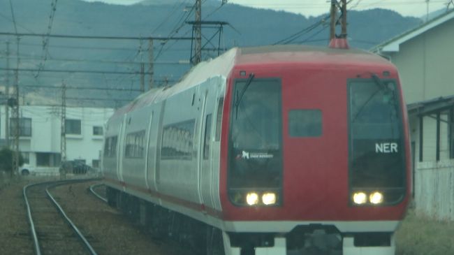 ＮＥＸと離合。