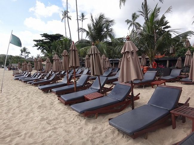 食後、ホテル内を散策。