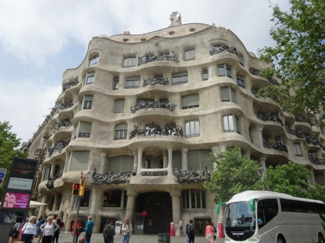 ガウディっぽい。