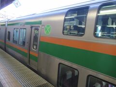 ２階建てグリーン車に乗車します。