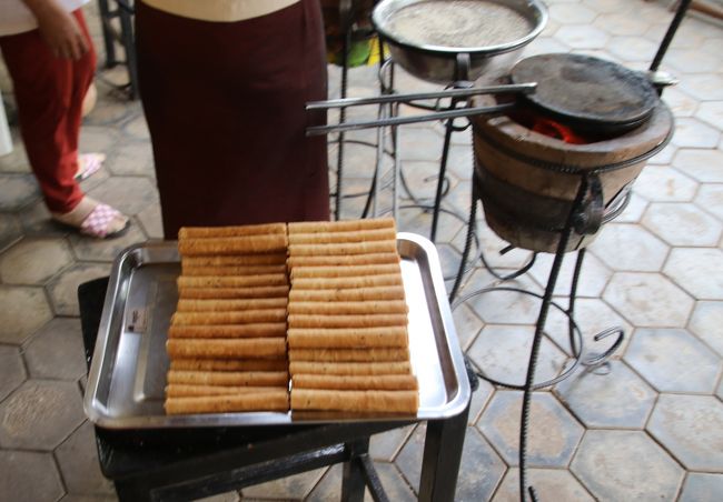 焼き菓子の実演販売