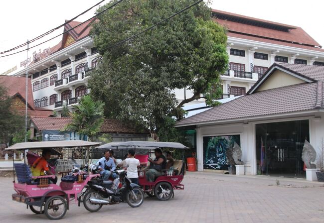 客待ちのツクツク