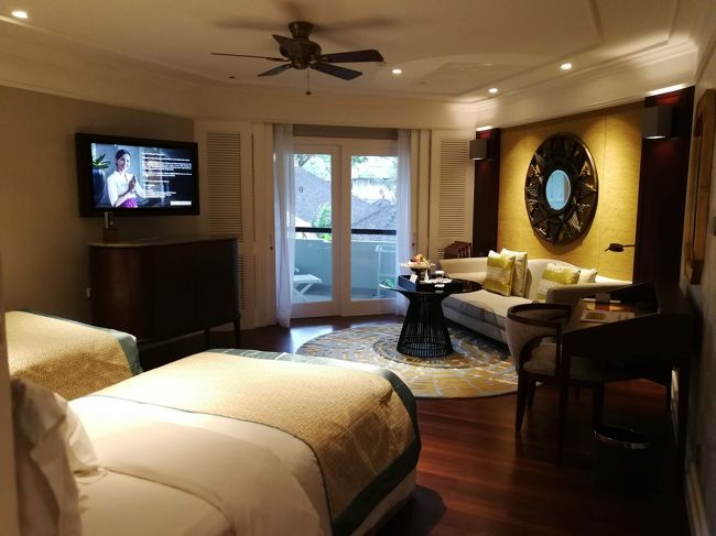 インターコンチネンタルバリリゾート<br />現在クラブ棟は改装中で使用できません。クラブ棟寄りのシガラジャルームがクラブルームとして使用されています。そのため部屋は若干狭くなっています。