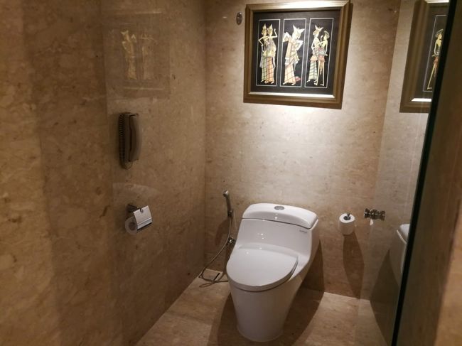 インターコンチネンタルバリリゾート<br />トイレ