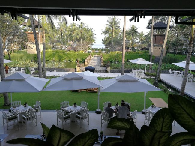 4月12日（金）<br />インターコンチネンタルバリリゾート