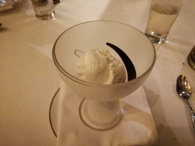 インターコンチネンタルバリリゾート<br />イタリアンレストラン　Bella Cucina<br />食後のジェラート