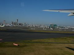 この日のフライトは快晴で快適でした・・
羽田Ａ滑走路から３４Ｒから離陸っ　　ターミナルバックに富士山もくっきり見えました
