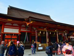 本殿でお参りして・・・