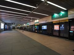 MRT北門駅へ戻って三峡老街へ向かいます。