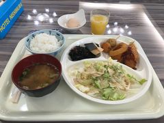 HOTEL NISHIMURAは朝ご飯が無料で付いています。
品数はそれほど多くないのですが、ご飯が美味しいです。
この後、第一の目的地寸又峡に向かいます。
途中は結構狭い山道で、車だと離合がし辛い道が多く、結構大変です。