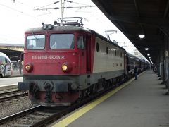 19：15発ルーマニア・ブカレスト発402列車でモルドバ・キシナウへ向かいます　
