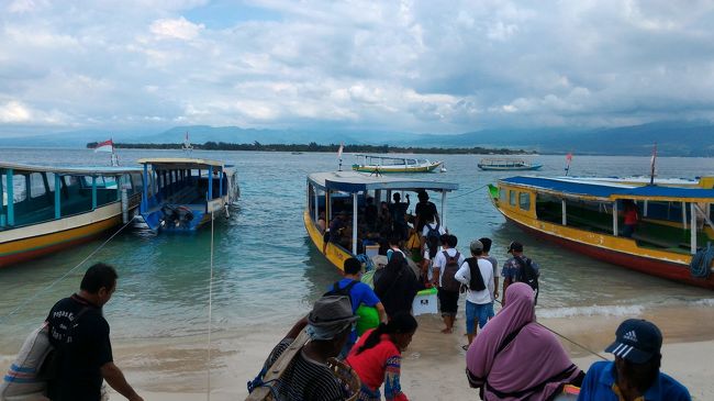 帰りのボートに乗り込みます。どうやら最終のパブリックボートだったみたいで、間に合ってよかったです。