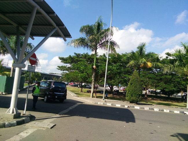 今年もありがとうロンボク。また来たいと思います。この後大きな地震が来るなんで思ってもみませんでした。復興を願います。またきれいな海を見てシュノーケリングをするのを楽しみにしつつ、、、。