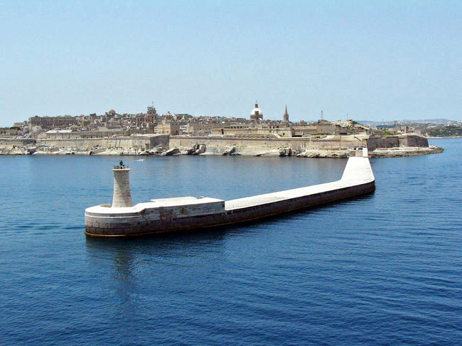 これでキプロス島とマルタ島へのフェリーでの上陸が叶うと思うと感無量です。