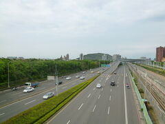 翠華路自行車道橋梁から見る風景