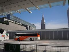 バスタ新宿で。このお天気が旅行中だったら！でした。
帰りもJRバスにお世話になりました。
