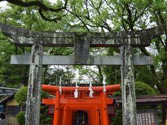 福岡県柳川市三橋町高畑
＊三柱神社＊　境内社の太郎稲荷大明神