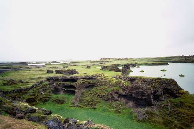 まるで遺跡を思わせるのは溶岩によって形成されたクラサールから