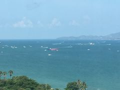 今日もいい天気で！
昨日より船が多いような。
休日だからかな。