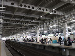 仙台駅の新幹線ホームからの景色。
建造物の鉄骨がカッコいい！