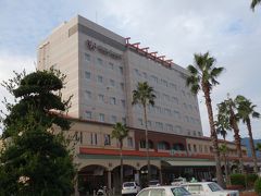 宇和島駅には、ホテルが併設されています。