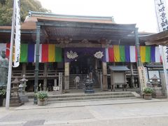 青岸渡寺の正面。