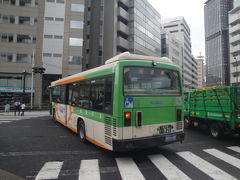 バスで赤羽橋に戻り　大江戸線で勝どき駅に向かいました。