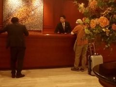 22:30近く　世宗ホテル到着
ここは日本人客が多いらしく
フロントの人は　みんな日本語が上手です