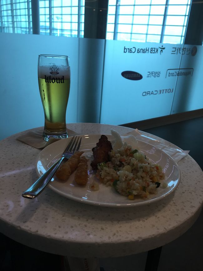 ソウル インチョン空港での乗継は楽でした。時間があったのでプライオリティ パスで利用できるラウンジ Lで休憩です。
