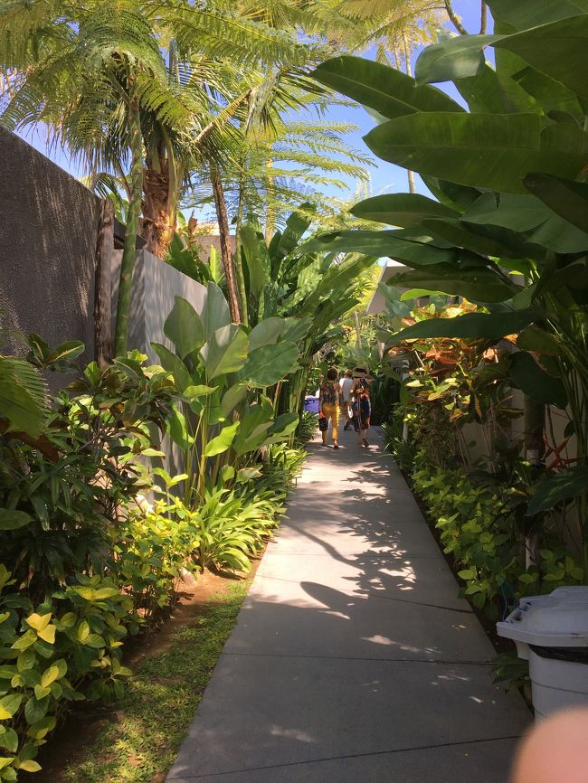 フロントから部屋までは こんな感じです。素敵なホテルでした。