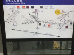 空港内で買物を済ませ、手荷物検査及び出国審査手続きを行ったところにあるラウンジ位置図。ＡＮＡの場合はＵＮＩＴＥＤのラウンジとなっています。