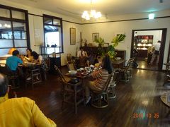 台北でお勧めの喫茶店紫藤ろにて一休み