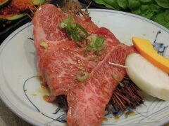 花笠まつりの前に山形牛で腹ごしらえ