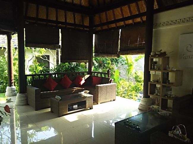 美容オイルとかリップバームとか買ってホテルに送っていただきました。<br /><br />https://4travel.jp/travelogue/11488269 につづく