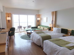 今回泊まったのは、ホテルオリオンモトブリゾート＆スパ。
比較的新しいホテルなので、部屋が綺麗で、気持ちいいです。