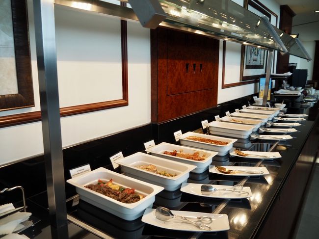 おいしそうなんだけどなぁ。。。。<br /><br />胃がFullなのが惜しい。