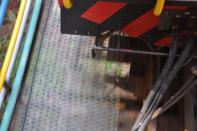 　橋の下も丸見え(笑)