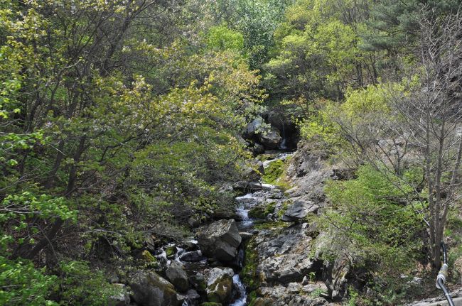 　こんな渓谷も