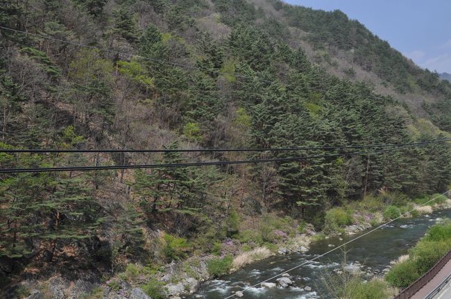 　20年も前のことなので。<br />　写真もあちこち撮れる雰囲気じゃなかったし。