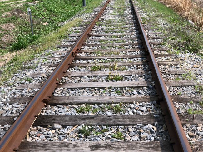 　この区間、列車で２往復しているのに、沿線の風景ほとんど記憶に残っていないのが残念です。