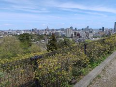 るーぷる仙台で、仙台城跡に移動。
天気がよくて見晴らしが良かったです。