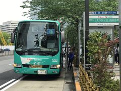 5月1日（水）
9：40発の東京シャトル(Tokyo Shuttle)で成田空港まで
早割利用、900円！
連休中なので混雑すると思われたものの、意外に空席がありラッキー！