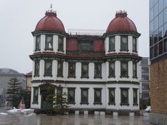 旧弘前市立図書館

雪がすごくて、写真撮っただけで退散・・・