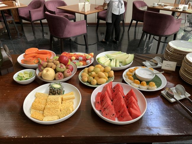 ホテルの朝食ブュッフェ