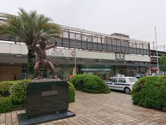 始めて見る佐賀駅です。